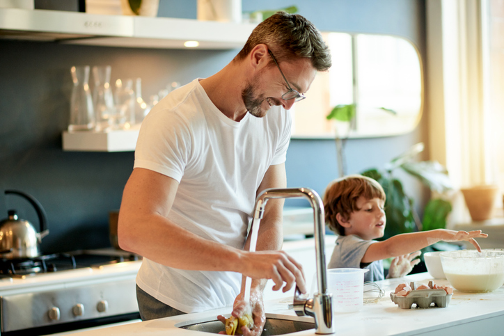 faher and son bonding in kitchen 