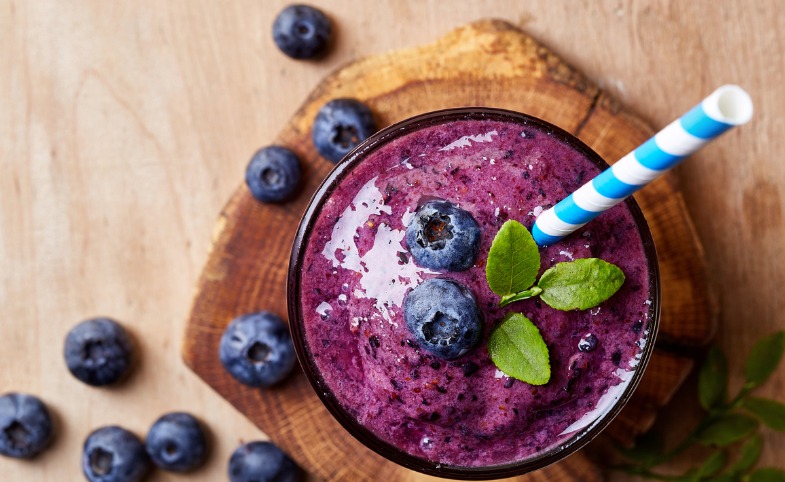 Vegan Blueberry Smoothie